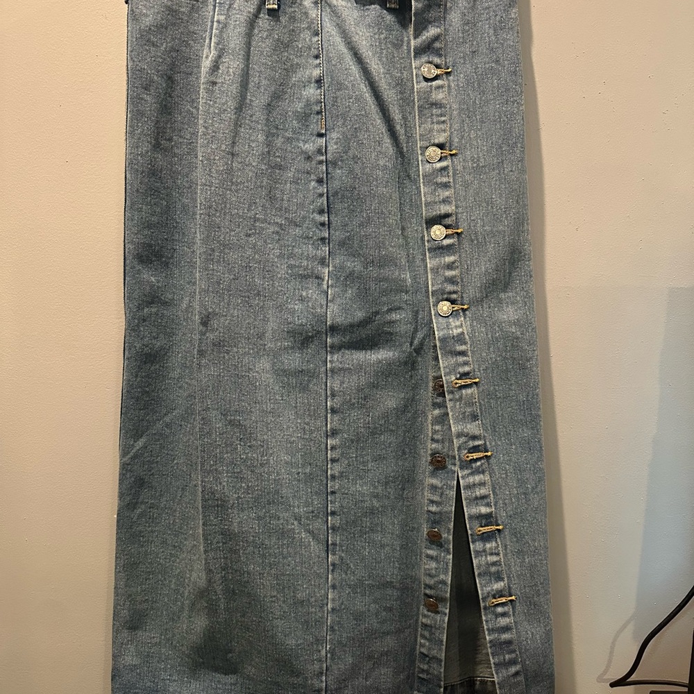 SHEIN Classic Blue Denim
